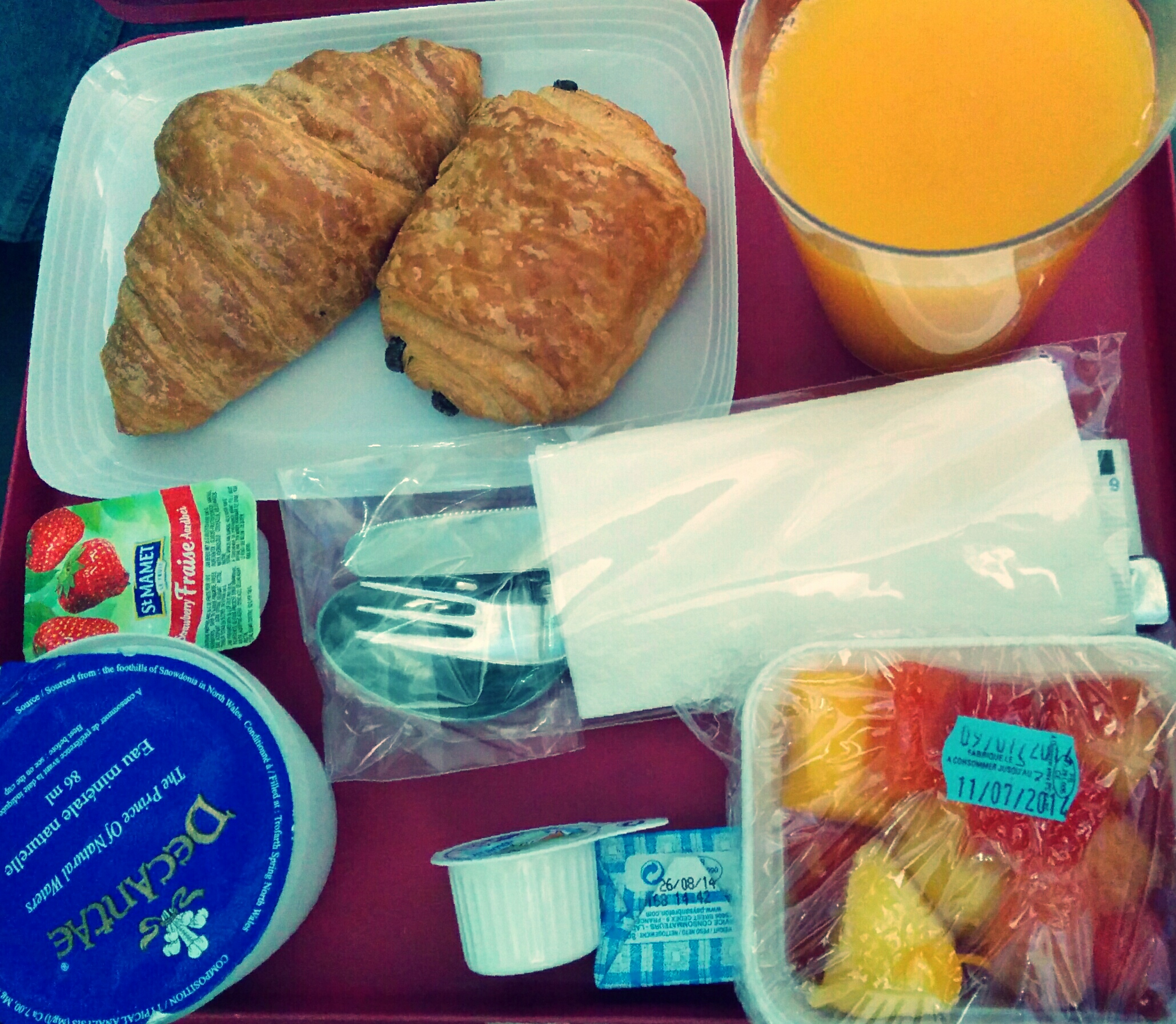 Well-compiled Morning breakfast, but no hot meal!